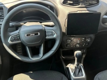 Jeep Renegade 2025 JEEP Renegade Summit 1.5 T4 mHEV DCT Suv 130KM 2025, zdjęcie 7