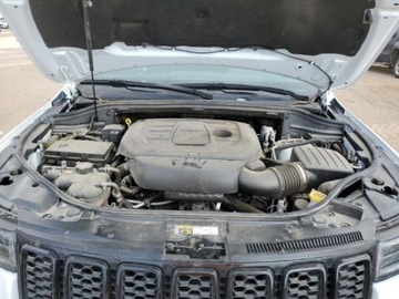 Jeep Grand Cherokee IV 2021 Jeep Grand Cherokee Jeep Grand Cherokee Laredo E 4x4, po gradobiciu, zdjęcie 10