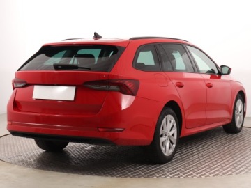 Skoda Octavia IV Scout 1.5 TSI ACT 150KM 2021 Skoda Octavia 1.5 TSI, Salon Polska, zdjęcie 4