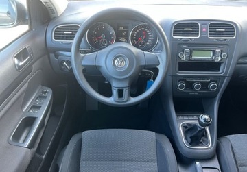 Volkswagen Golf VI Variant 1.2 TSI 105KM 2011 Volkswagen Golf 1.2Turbo 105KM 6Bieg.Klima ALU 2xParktr.Temp.Kurtyny Oplat, zdjęcie 10