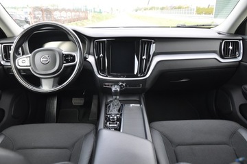 Volvo V60 II  Kombi 2.0 D3 150KM 2020 VOLVO V60 Bezwypadkowe Serwisowane I Właściciel w PL, zdjęcie 9