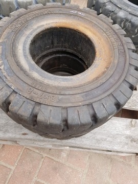 OPONA WÓZEK WIDŁOWY SOLIDEAL 18x7-8 2szt