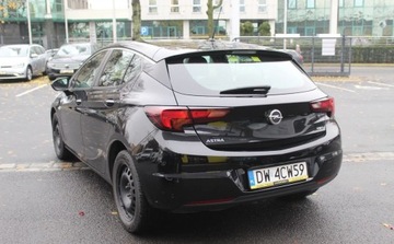 Opel Astra J Sedan 1.6 CDTI  136KM 2018 Opel Astra Astra 1.6 Diesel - Od autoryzowaneg..., zdjęcie 3