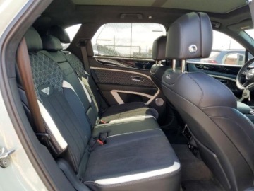 Bentley Bentayga 2023 Bentley Bentayga Speed 2023 6.0 Benzyna 626KM, zdjęcie 10