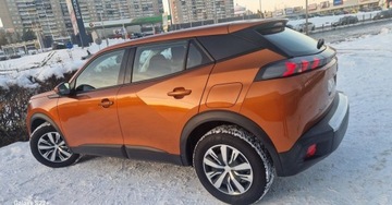 Peugeot 2008 II SUV 1.2 PureTech 100KM 2021 Peugeot 2008 90 Tkm - Bezwypadkowy - Navi - Grzane fotele 1.2 Benzyna 101KM, zdjęcie 4