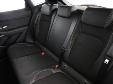 Jaguar E-Pace SUV 2.0 i4D 180KM 2019 Jaguar E-Pace 4x4 automat panorama full LED klima, zdjęcie 16
