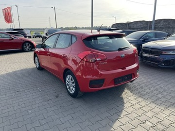 Kia Ceed II Hatchback 5d Facelifting 1.4 DOHC 100KM 2017 Kia Cee&#039;d Comfortline Klima Orginalny Przebieg