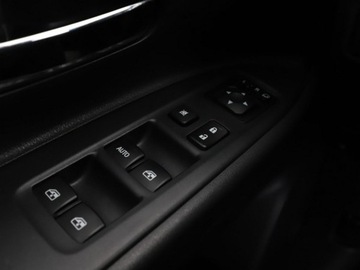 Mitsubishi Outlander III SUV Facelifting 2015 2.0 MIVEC 150KM 2016 Mitsubishi Outlander kamera grzane fotele tempomat, zdjęcie 31