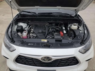 Toyota Highlander III 2023 Toyota Highlander L 2023 2.4l 2.4 Benzyna 265KM, zdjęcie 6