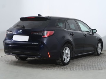 Toyota Corolla XII TS Kombi 1.8 Hybrid 122KM 2021 Toyota Corolla 1.8 Hybrid, Salon Polska, zdjęcie 4
