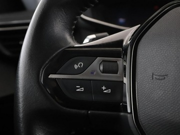 Peugeot 2008 II SUV 1.2 PureTech 130KM 2020 Peugeot 2008 automat virtual cocpit navi klima, zdjęcie 31