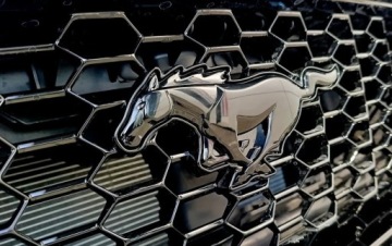 Ford Mustang VI Convertible 2023 5.0 Ti-VCT 446KM 2026 Ford Mustang aktywny wydech wentylowane fotele aktywny tempomat V8 5.0, zdjęcie 12