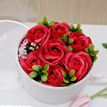 FLOWER BOX KWIATY MYDLANE BUKIET PREZENT