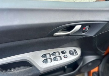 Honda Civic VIII Hatchback 5d 1.4 i 83KM 2008 Honda Civic 1.4B 83KM 2008r. Salon Polska Comfort 1.3 Benzyna 83KM, zdjęcie 13