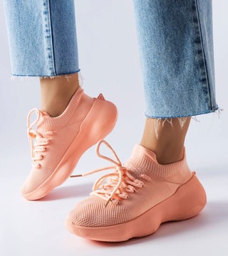 Różowe materiałowe wsuwane buty sportowe XA169 20770 rozmiar 38