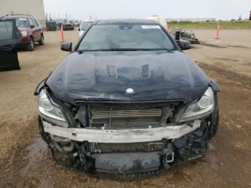 Mercedes Klasa C W205 2013 Mercedes-Benz Klasa C 63 AMG 2013 6.2l 6.2 Benzyna 451KM, zdjęcie 5