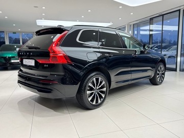 Volvo XC60 II 2022 Volvo XC 60 Core / Hak / Kamera cofania / CarPlay/, zdjęcie 3