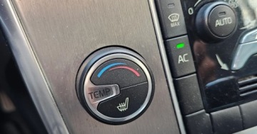 Volvo XC60 I SUV Facelifting 2.0 D3 DRIVE-E 150KM 2016 Volvo XC 60 2016R Stan bardzo dobry , wymieniony rozrzad , pelna dokumenta, zdjęcie 34