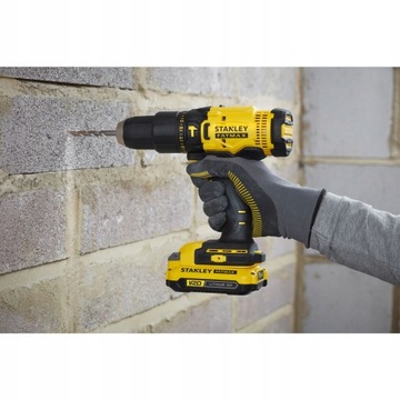 УДАРНАЯ ДРЕЛЬ STANLEY/ПРИВОДНАЯ 18 В 2x1,5 Ач