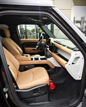 Land Rover Defender IV (L663) Hard Top 90 3.0D R6 250KM 2024 Land Rover Defender MY25 3.0D I6 250 PS AWD Auto X-Dynamic HSE 110 3.0, zdjęcie 25