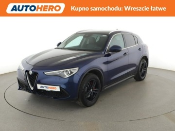Alfa Romeo Stelvio SUV 2.0 Turbo 280KM 2018 Alfa Romeo Stelvio 2.0Turbo Super Q4 Nawigacja