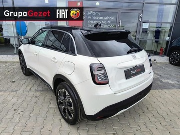 Mercedes 2025 Fiat 600 Hybrid La Prima 1.2 110 KM, zdjęcie 3