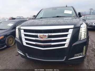 Cadillac Escalade III 2020 Cadillac Escalade ESV Luxury 2020 6.2l 6.2 Benzyna 420KM, zdjęcie 7