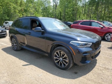 BMW X5 G05 2023 BMW X5 M50i 2023 4.4 Benzyna 523KM, zdjęcie 4
