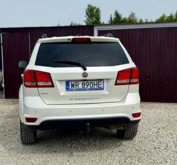 Fiat Freemont 2.0 Multijet II 16v 170KM 2015 Fiat Freemont 2.0 mjet diesel 170KM Black Code 4x4 Automat DVD TV Nawi Sko, zdjęcie 33