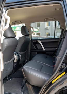 Toyota Land Cruiser VI MPV Faceliting 2.8 D-4D 177KM 2017 Toyota Land Cruiser Toyota Land Cruiser VI 2.8 D4D 4X4 177KM SALON POLSKA, zdjęcie 17