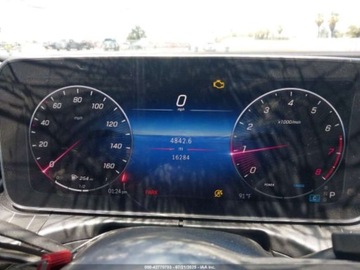 Mercedes Klasa C W206 2023 Mercedes-Benz Klasa C 300 Sedan 2023 2.0l 2.0 Benzyna 255KM, zdjęcie 10