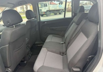 Opel Zafira B 1.8 ECOTEC 140KM 2008 Opel Zafira Opel Zafira 1.8 Family 1.8 Benzyna 140KM, zdjęcie 11