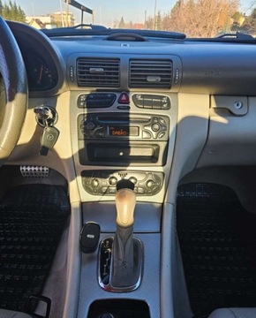 Mercedes Klasa C W203 Coupe W203 1.8 (C 200 Kompressor) 163KM 2002 Mercedes-Benz Klasa C Mercedes-Benz Klasa C 1.8 Benzyna 163KM, zdjęcie 6