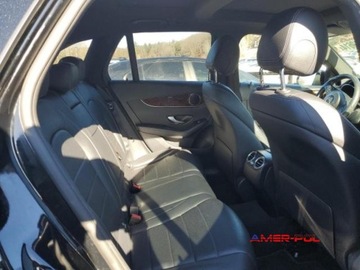 Mercedes GLC C253 2018 Mercedes-Benz GLC 2018 r., 2,0L 300 4 MATIC od ubezpieczalni 2.0 Benzyna, zdjęcie 9