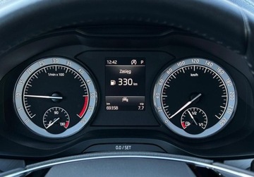 Skoda Kodiaq I SUV Facelifting 2.0 TDI SCR 150KM 2022 Skoda Kodiaq Ambition Pakiety, Podgrzewane fotele, Tempomat, KESSY, Salon, zdjęcie 23