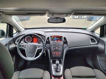 Opel Astra J Sports Tourer Facelifting 2.0 CDTI ECOTEC 165KM 2014 Opel Astra 2.0.164KM. 2.0 Diesel 164KM, zdjęcie 8