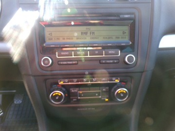 Volkswagen Golf VI Hatchback 5d 1.4 TSI 160KM 2009 VOLKSWAGEN GOLF VI 1.4BENZ 160 KM, zdjęcie 14