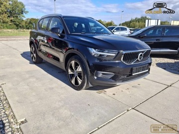 Volvo XC40 Crossover 1.5 T3 163KM 2020 Volvo XC 40 1,5 T3 BENZ 163KM klima elektryka kamera navi alu oplacony 1.5, zdjęcie 3
