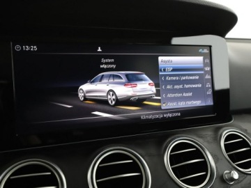 Mercedes Klasa E W213 2019 Mercedes E 200 mHEV 4x4 automat full LED, zdjęcie 24