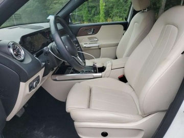 Mercedes GLB 2023 Mercedes-Benz GLB 250 4Matic 2023 2.0l 2.0 Benzyna 221KM, zdjęcie 7