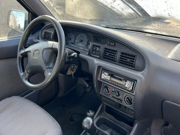 Mazda Seria B IV 2000 Mazda Seria B Pickup 4x4 Diesel, zdjęcie 5