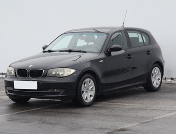 BMW Seria 1 E81/E87 Hatchback 5d E87 1.6 116i 122KM 2007 BMW 1 116i, Klima, Parktronic, zdjęcie 1