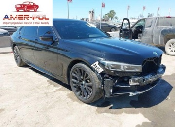 BMW Seria 7 G70 2022 BMW Seria 7 740i 2022 3.0l 3.0 Benzyna 335KM