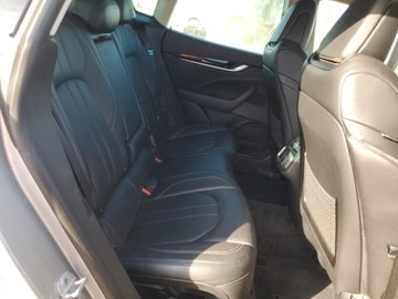 Maserati Levante 2017 Maserati Levante Sport 2017 3.0l 3.0 Benzyna 345KM, zdjęcie 11