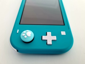 ЛАСТИК АНАЛОГОВЫЕ НАКЛАДКИ ДЛЯ NINTENDO SWITCH 4 ШТ.