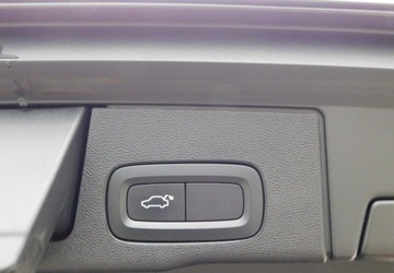 Volvo XC60 II Crossover D3 150KM 2019 Volvo XC 60 z Gwarancja Bezwypadkowe 100 Model 2020r 2.0 Diesel 150KM, zdjęcie 27