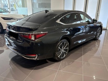 Lexus ES VII (XV70) Sedan Facelifting 300h 218KM 2025 Od ręki - 300h Business Edition 2.5 E-CVT 218KM | Podgrzewane fotele!, zdjęcie 4