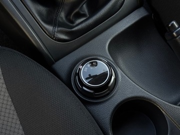 Mitsubishi L200 V Club Cab 2.4 154KM 2019 Mitsubishi L200 2.4 d DC Invite EU6 / Wyciągarka /, zdjęcie 26