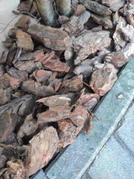 КОРА СОСНОВАЯ ТОЛСТАЯ, СОРТИРОВАННАЯ ВРУЧНУЮ 50Л