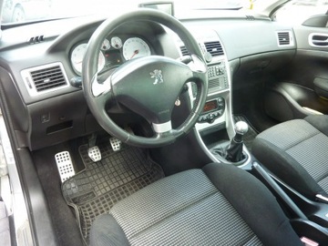 Peugeot 307 I Cabrio 2.0 16V 136KM 2004 Peugeot 307 CC 2.0 Benzyna 136, zdjęcie 10